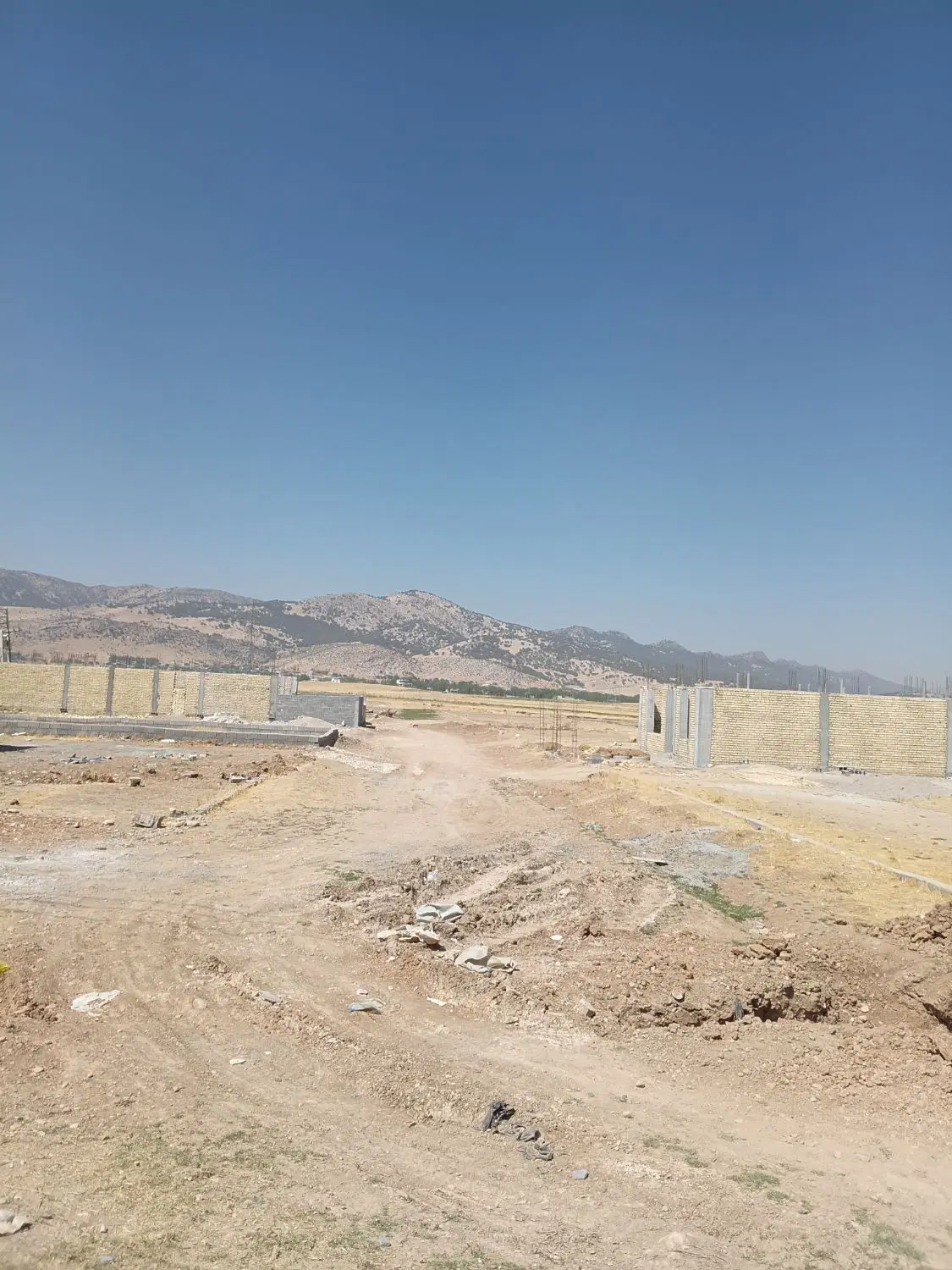 217 متر قابل ساخت علی آباد