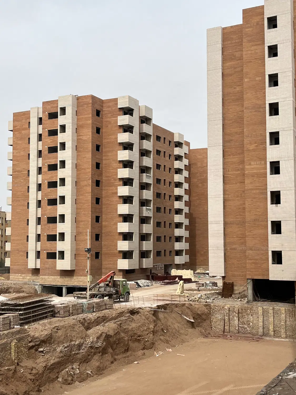 فروش آپارتمان سه خواب اندیشه فاز۲ آزادشهر