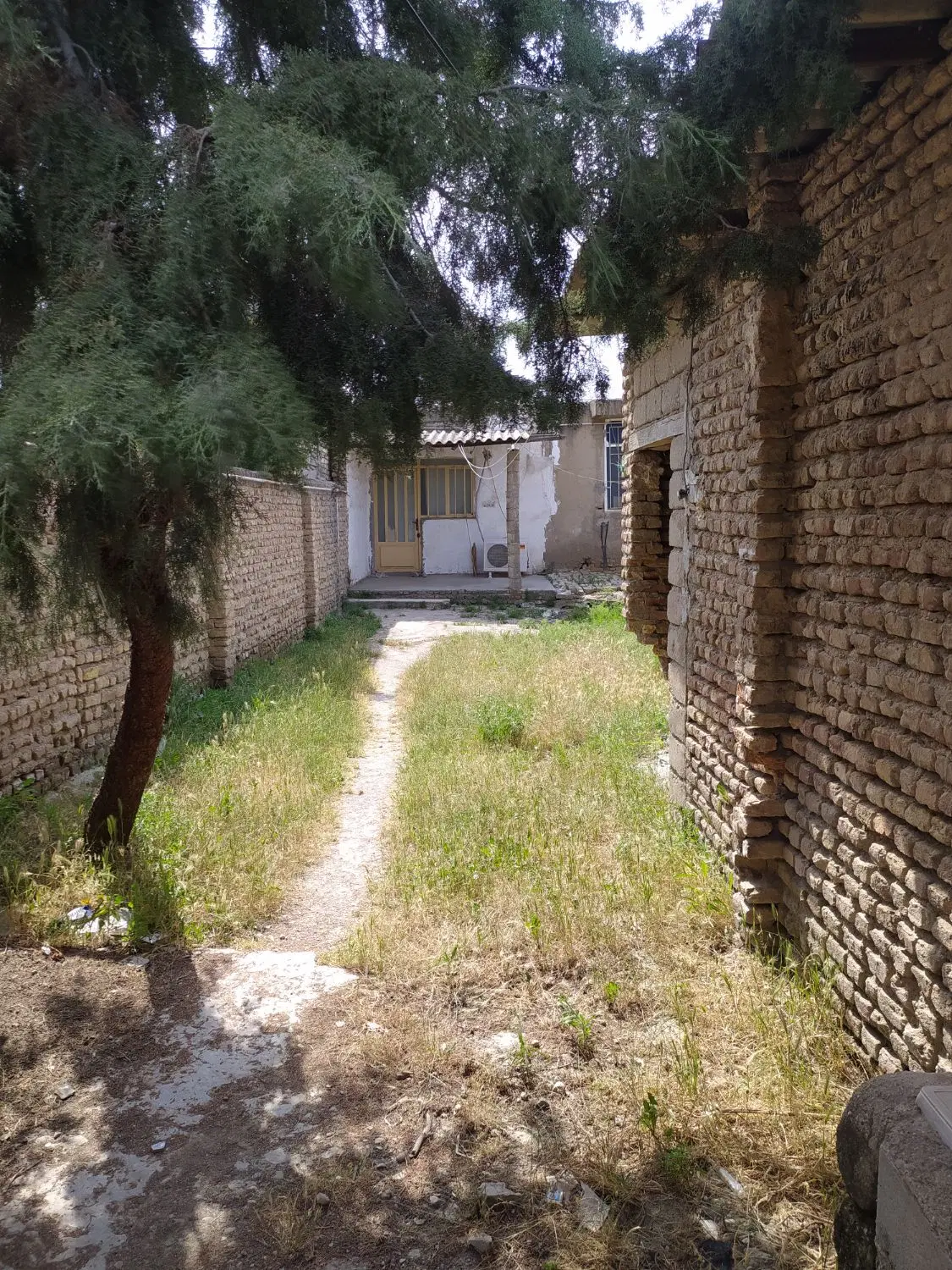 فروش خانه کلنگی روستای حسن اباد