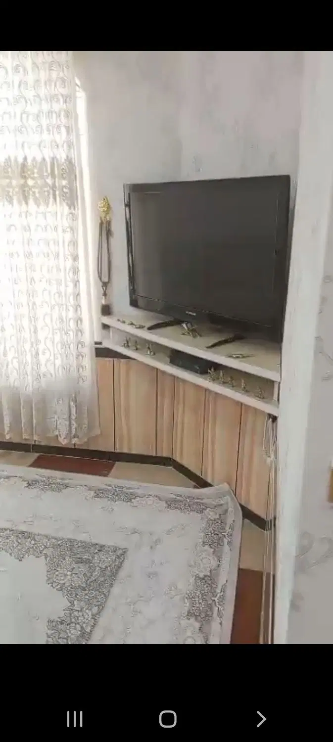 ۲۰۰متر خانه ی لوکس ویلایی زیر قیمت