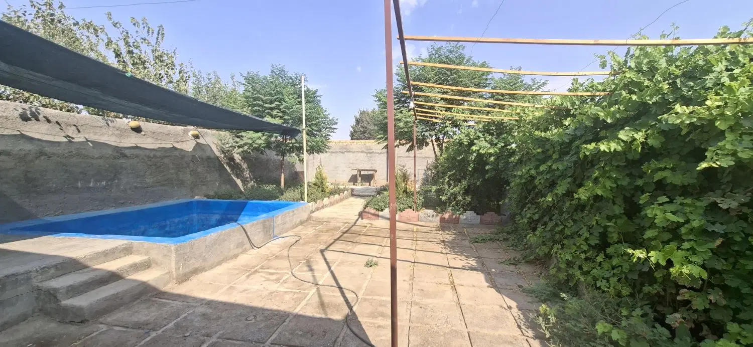 خانه باغ دنج