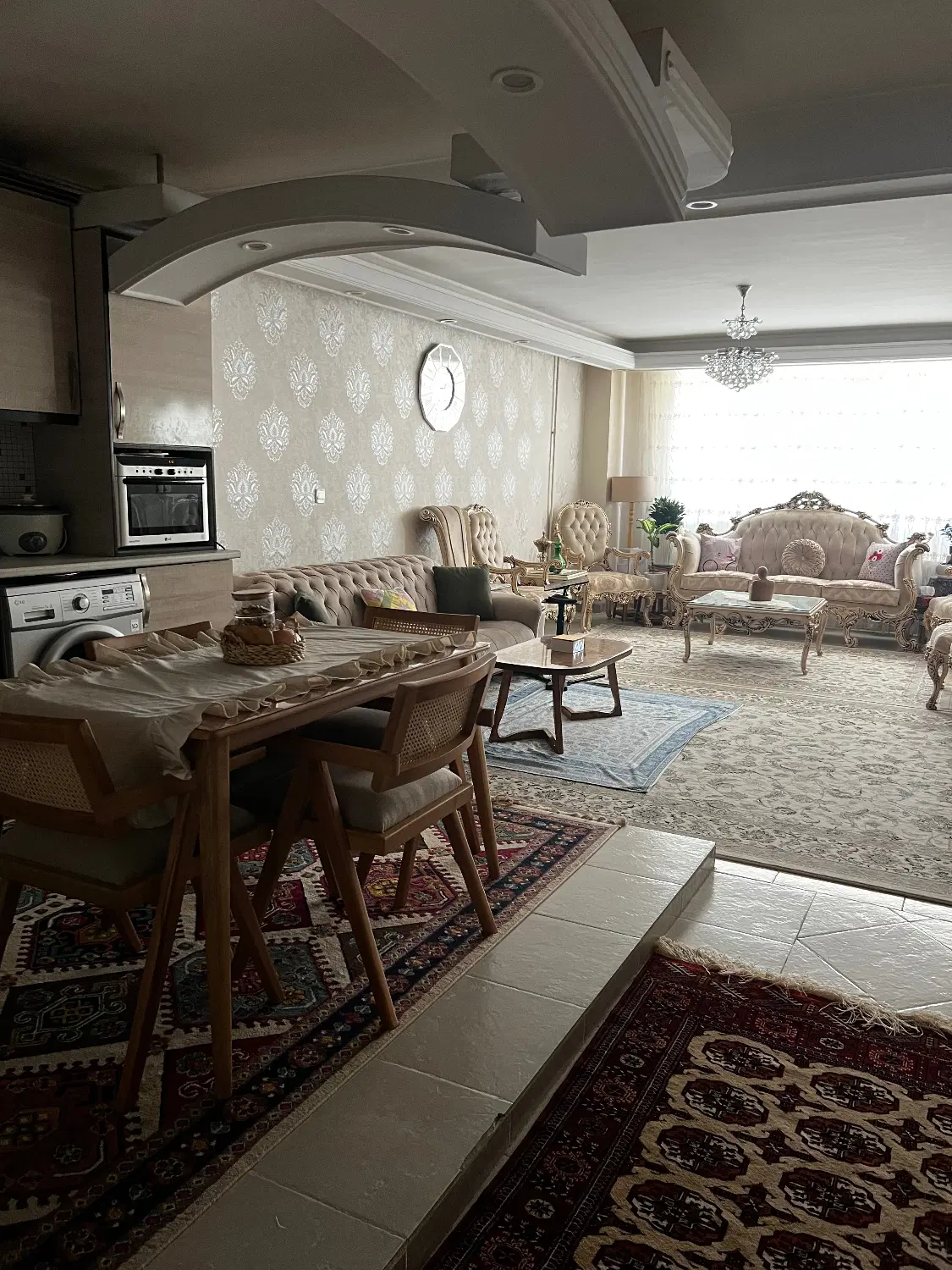 فروش آپارتمان میرزاده عشقی بختیاری ها