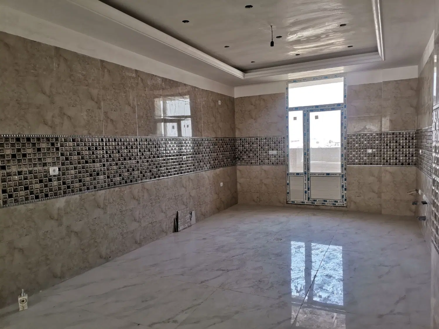 75متر_دوخواب_پارکینگ دار(عدم خلاف)