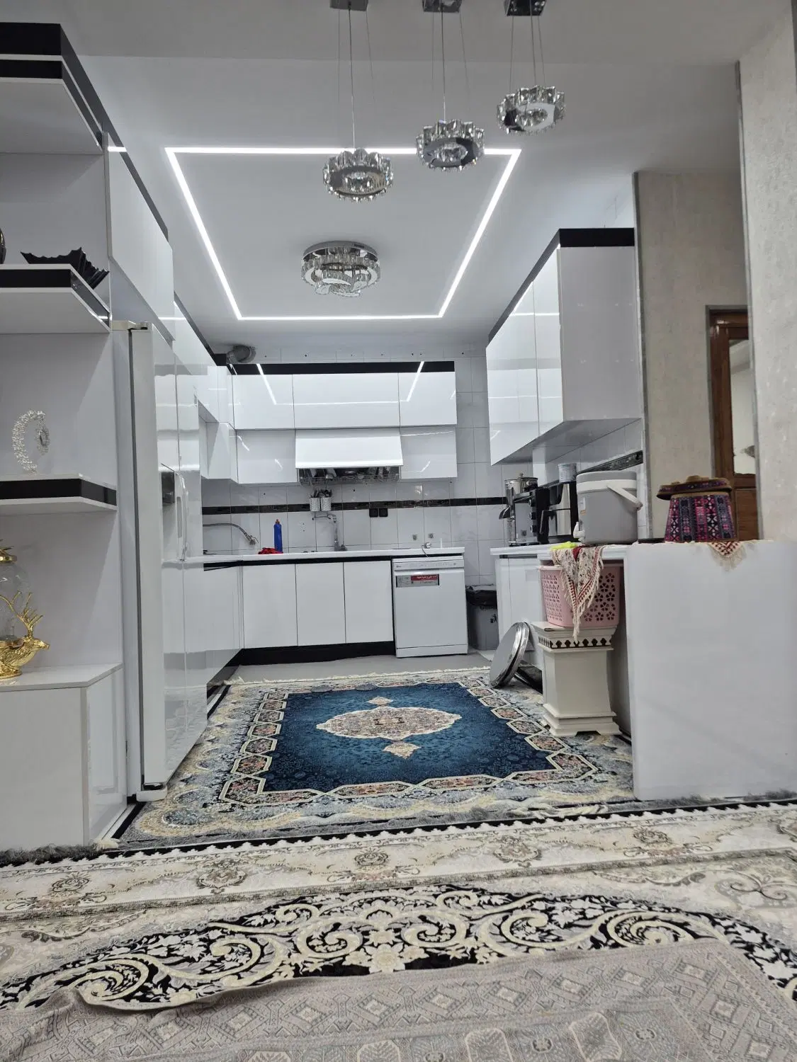فروس خانه ویلایی لوکس دوطبقه