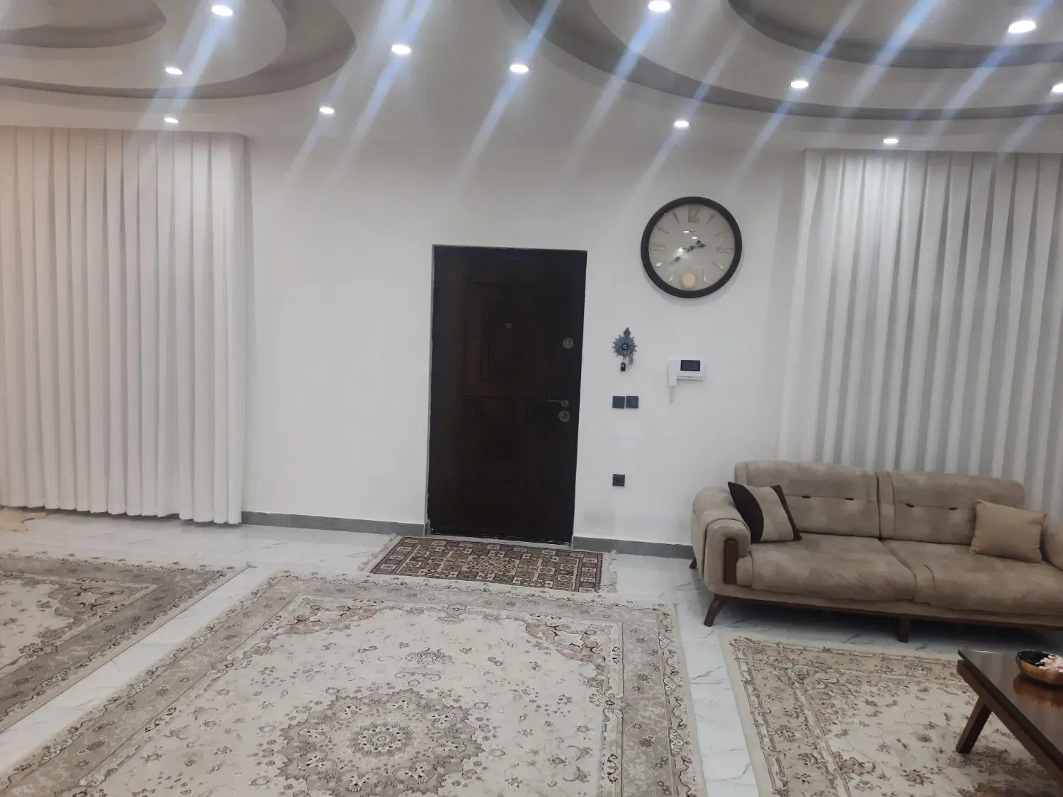 پیشنهاد ویژه فروش ویلا صو  معه  سرا