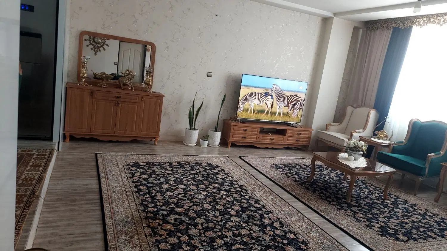 آپارتمان ۷۶ متری یاس