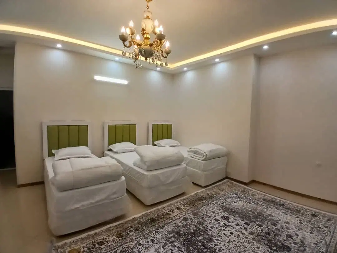 باسلام خدمت مسافران گرامی هتل بسیار لوکس رزو بخشی