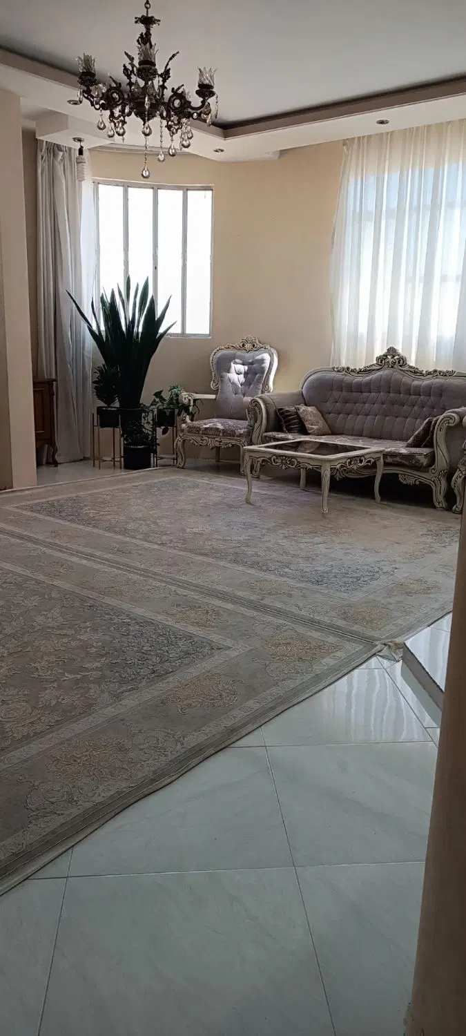 خانه طبقه سوم