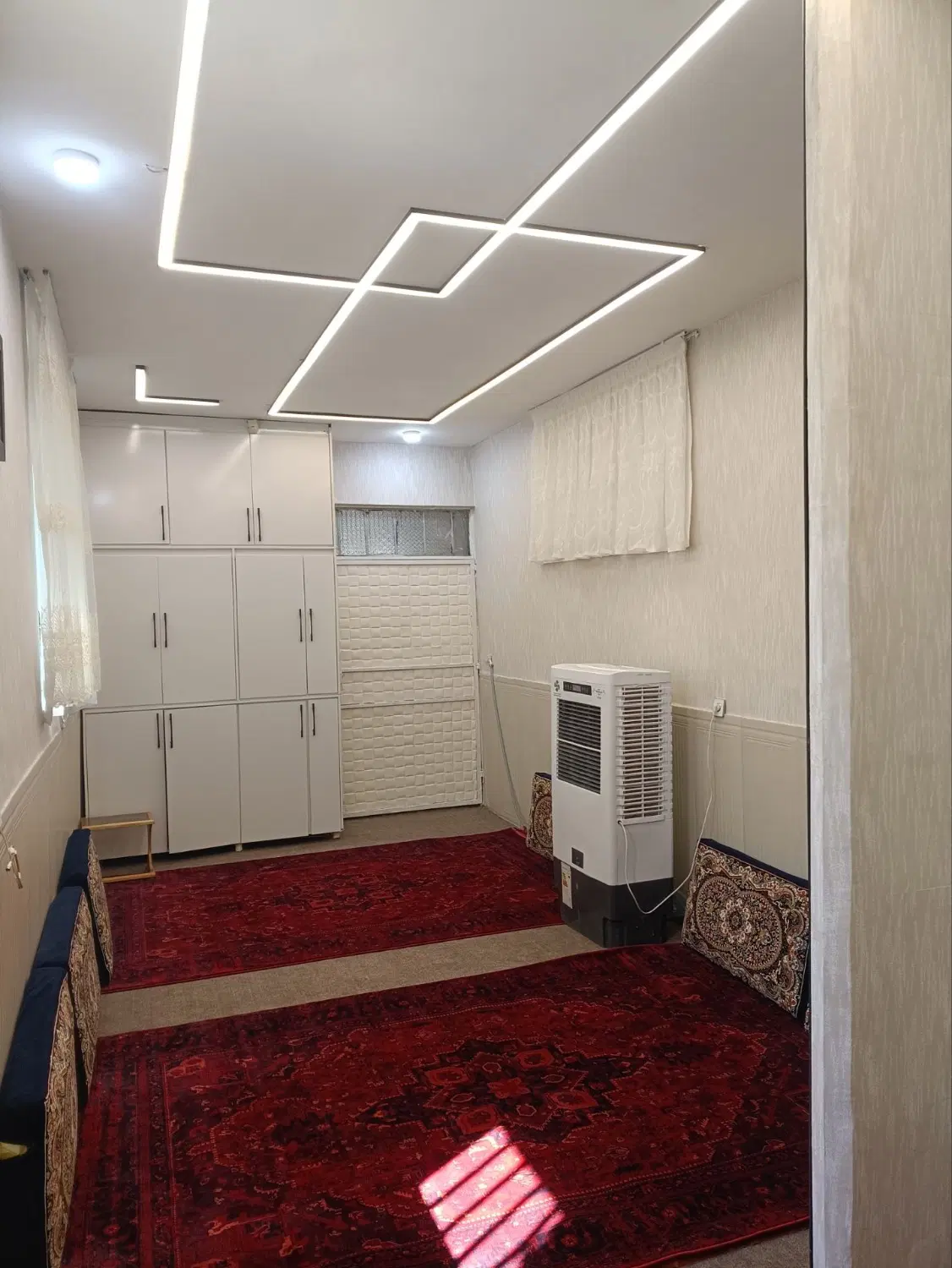 ۲۰۰۰ متر باغ_ ویلا و استخر_سند عرصه عیان_ فول فول