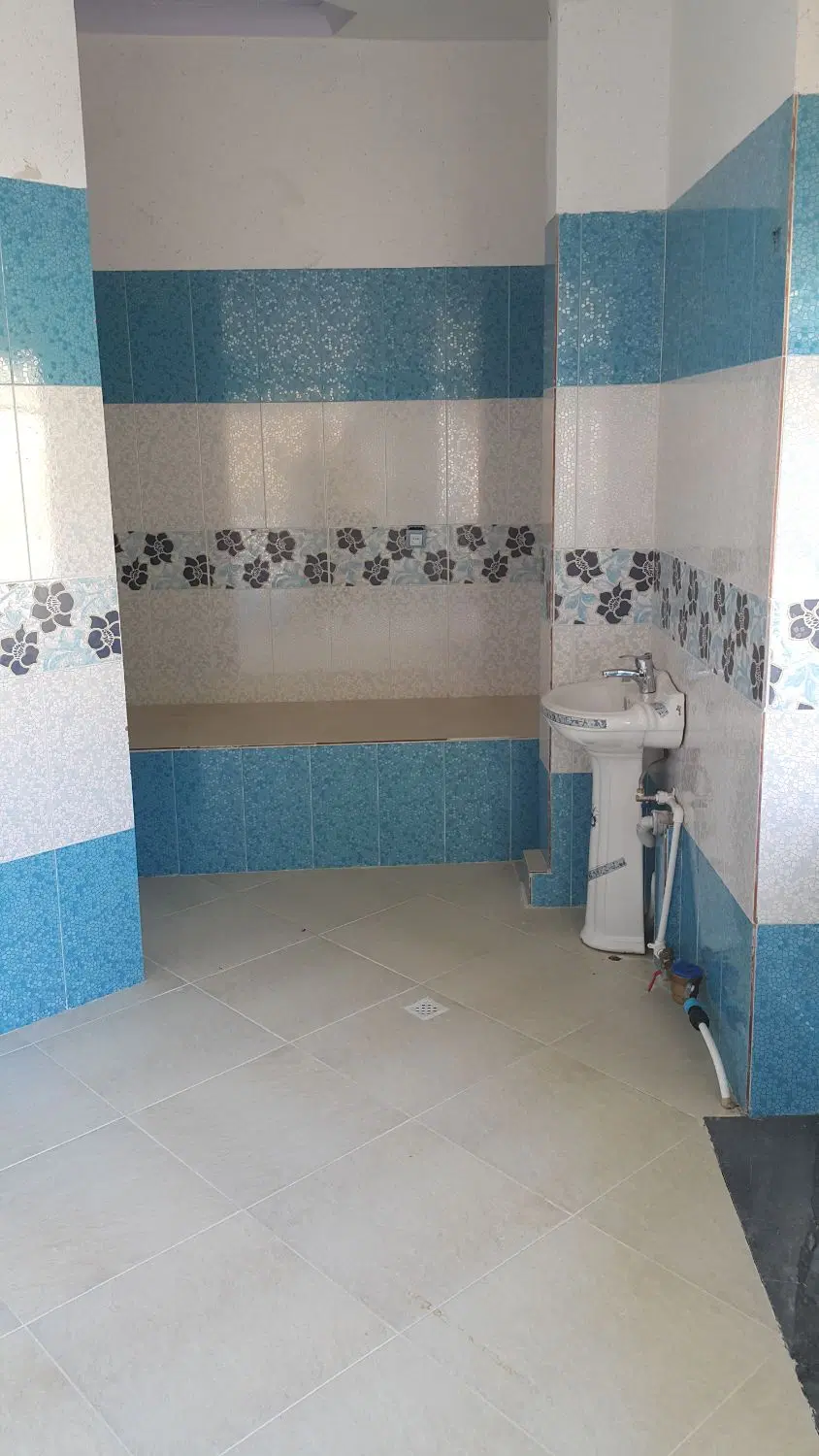 فروش و اجاره مغازه ۲۰ متری ۲طبقه