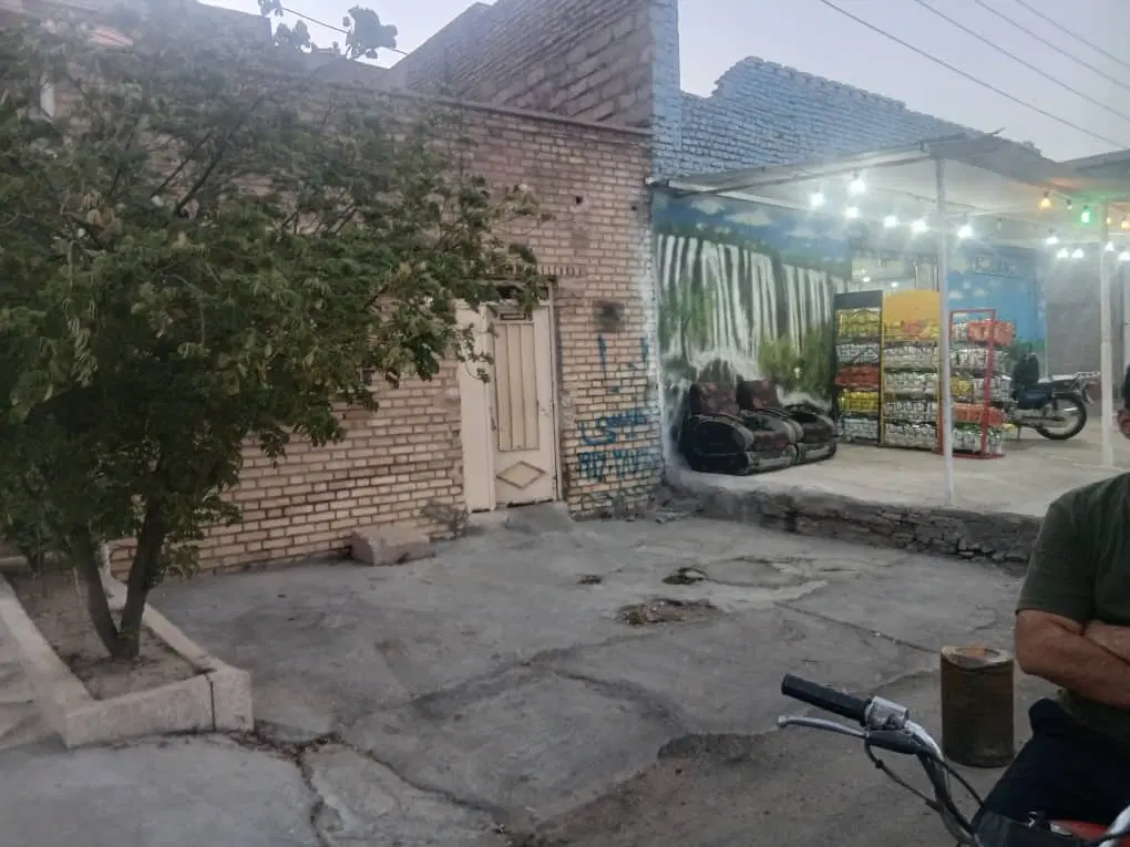 یک باب منزل مسکونی