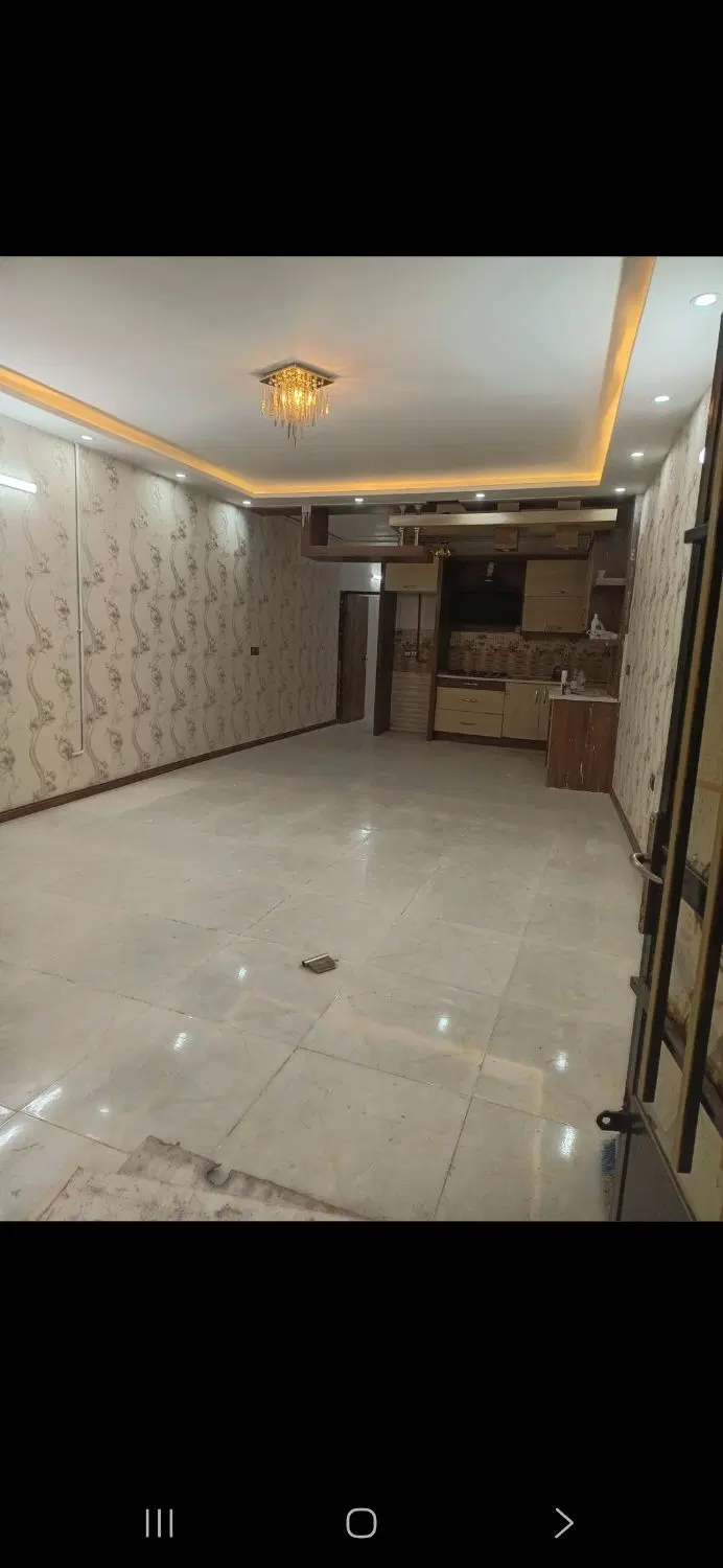 آپارتمان دربست راه جدا ماشین رو