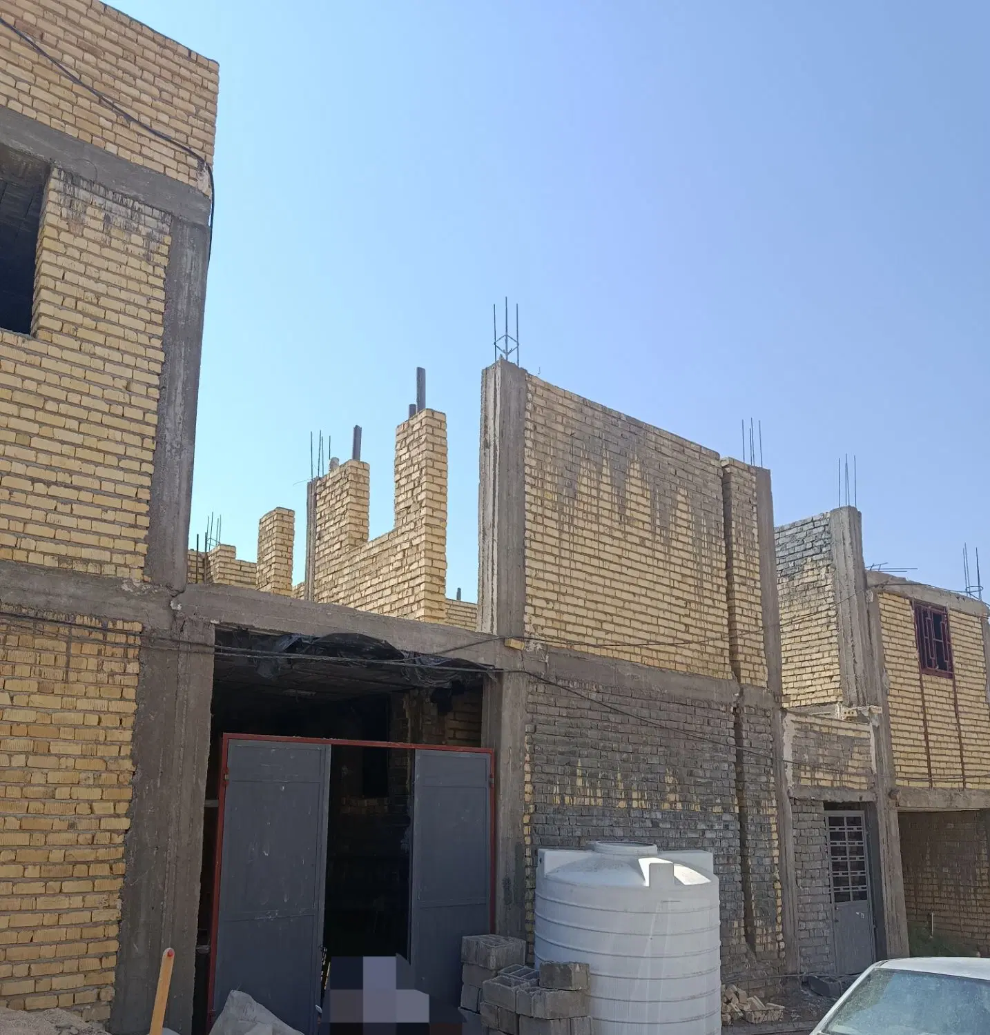 اسکلت بدون سقف طبقه دوم
