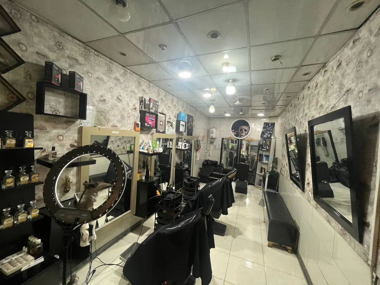 واگذاری آرایشگاه مردانه جای ورودی حرم حتما بخونین