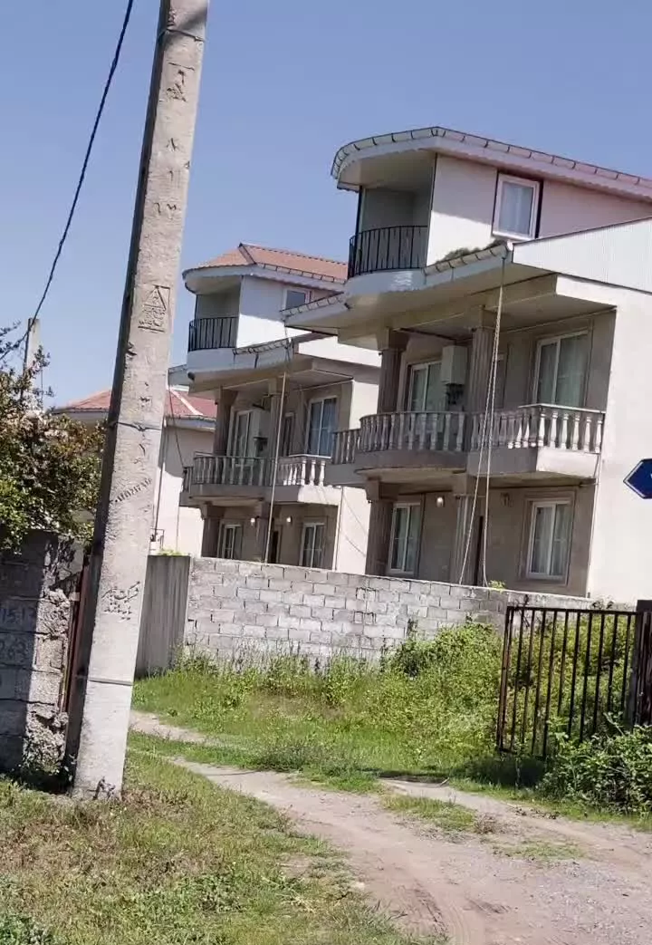 ویلا سند دار کنار دریا دستک