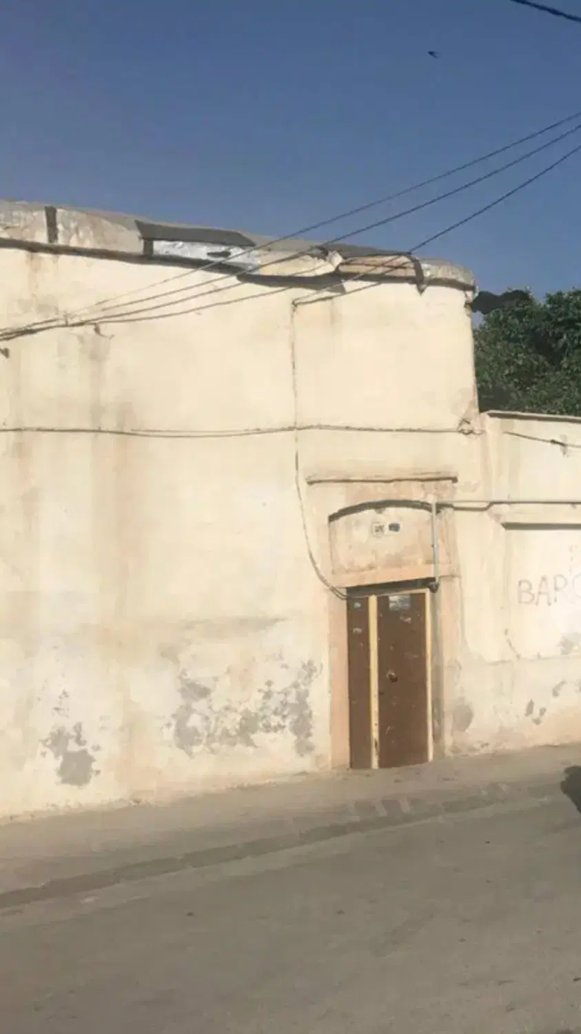 منزل جنب حرم آستانه(ع)
