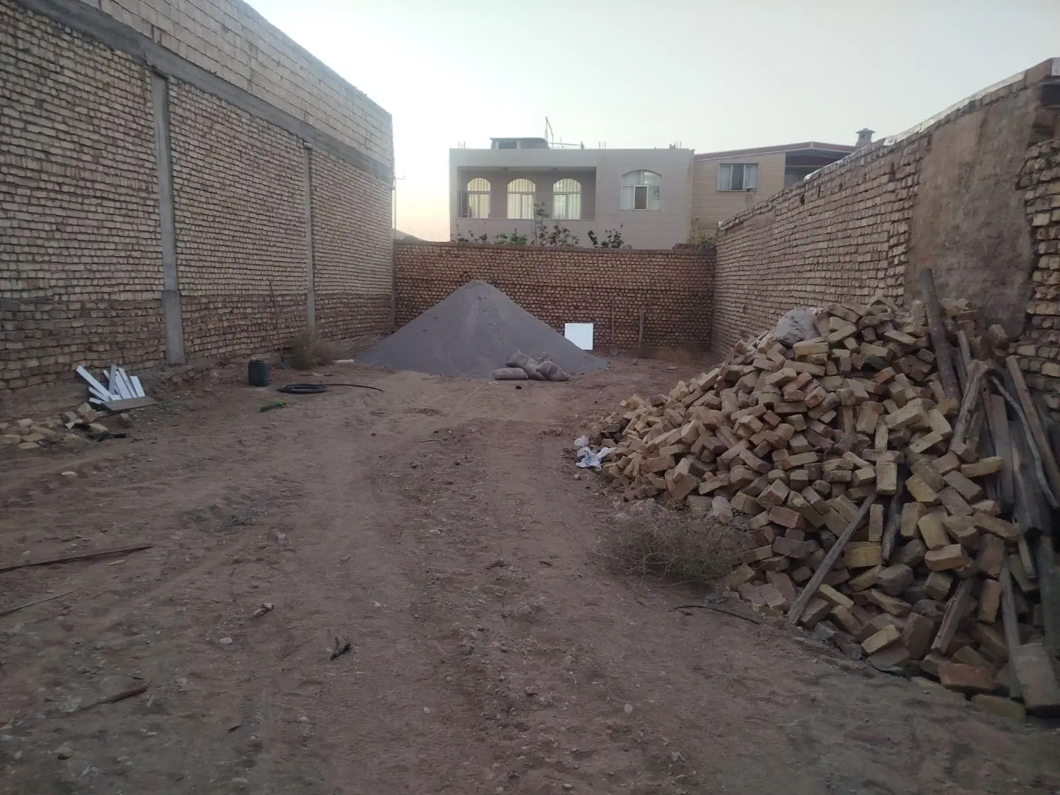 فروش زمین مسکونی