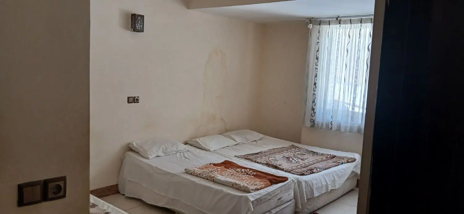 ملک تجاری متراژ ۳۴۰متر ب اجاره و فروش میرسد