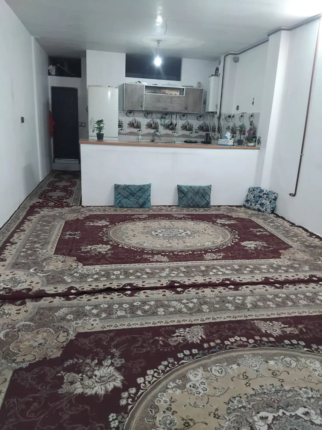 خانه اجاره ای مفتح شرقی 32
