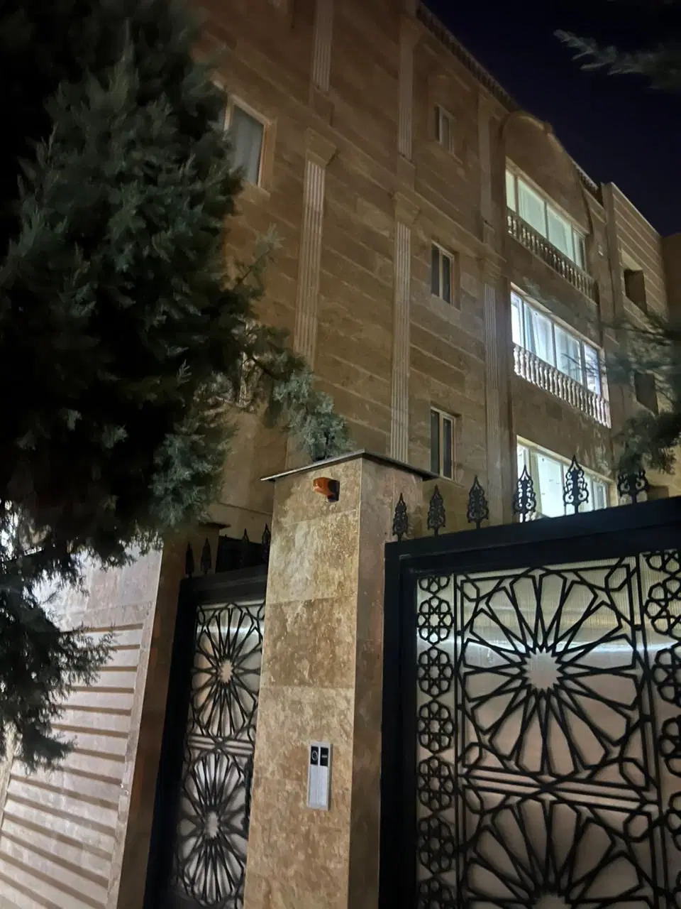 اپارتمان ۱۶۳متر سه خوابه