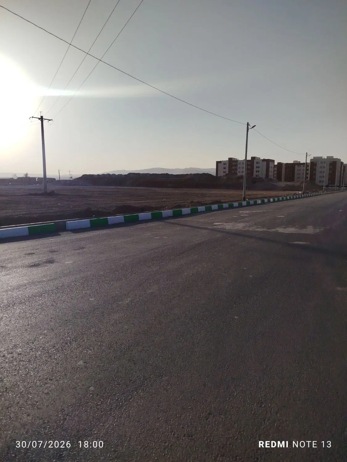 210متر _شمالی _سه طبقه روی پیلوت _