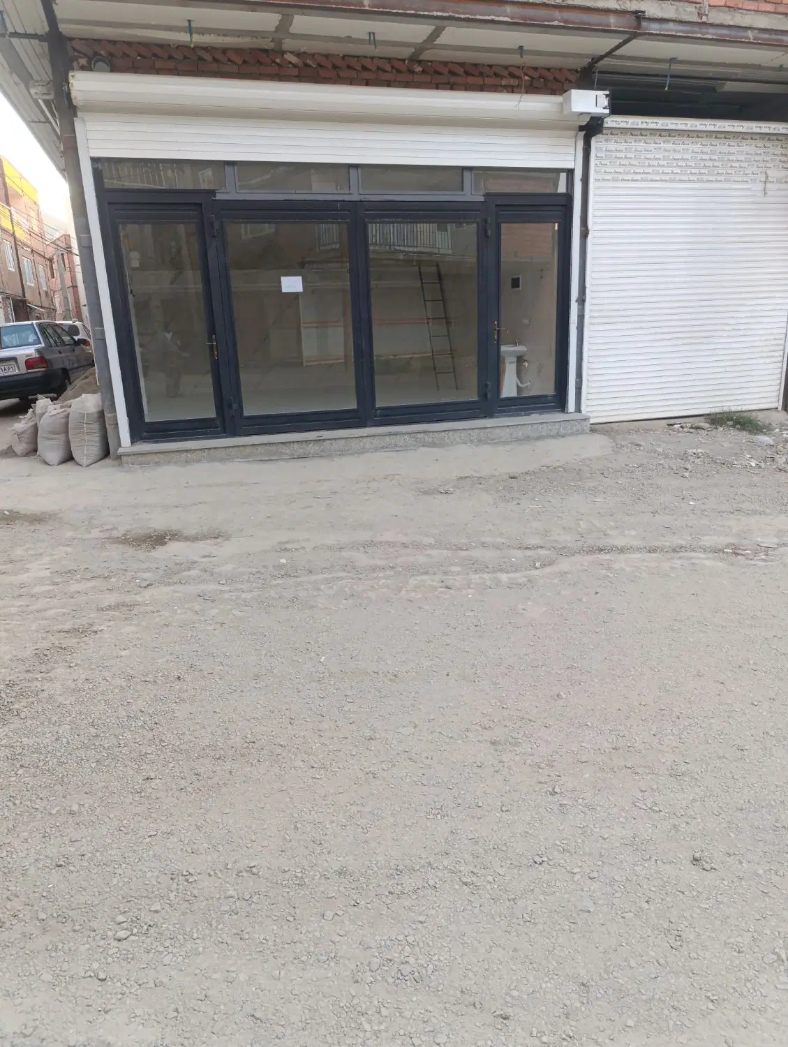 مغازه اجاره‌ای