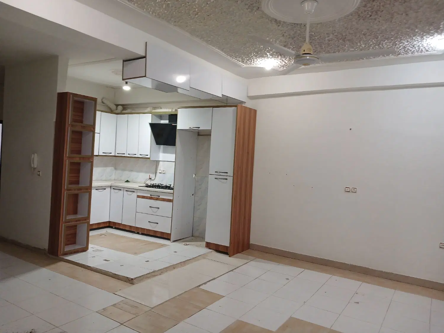 فروش آپارتمان در رودسر خیابان شهدا