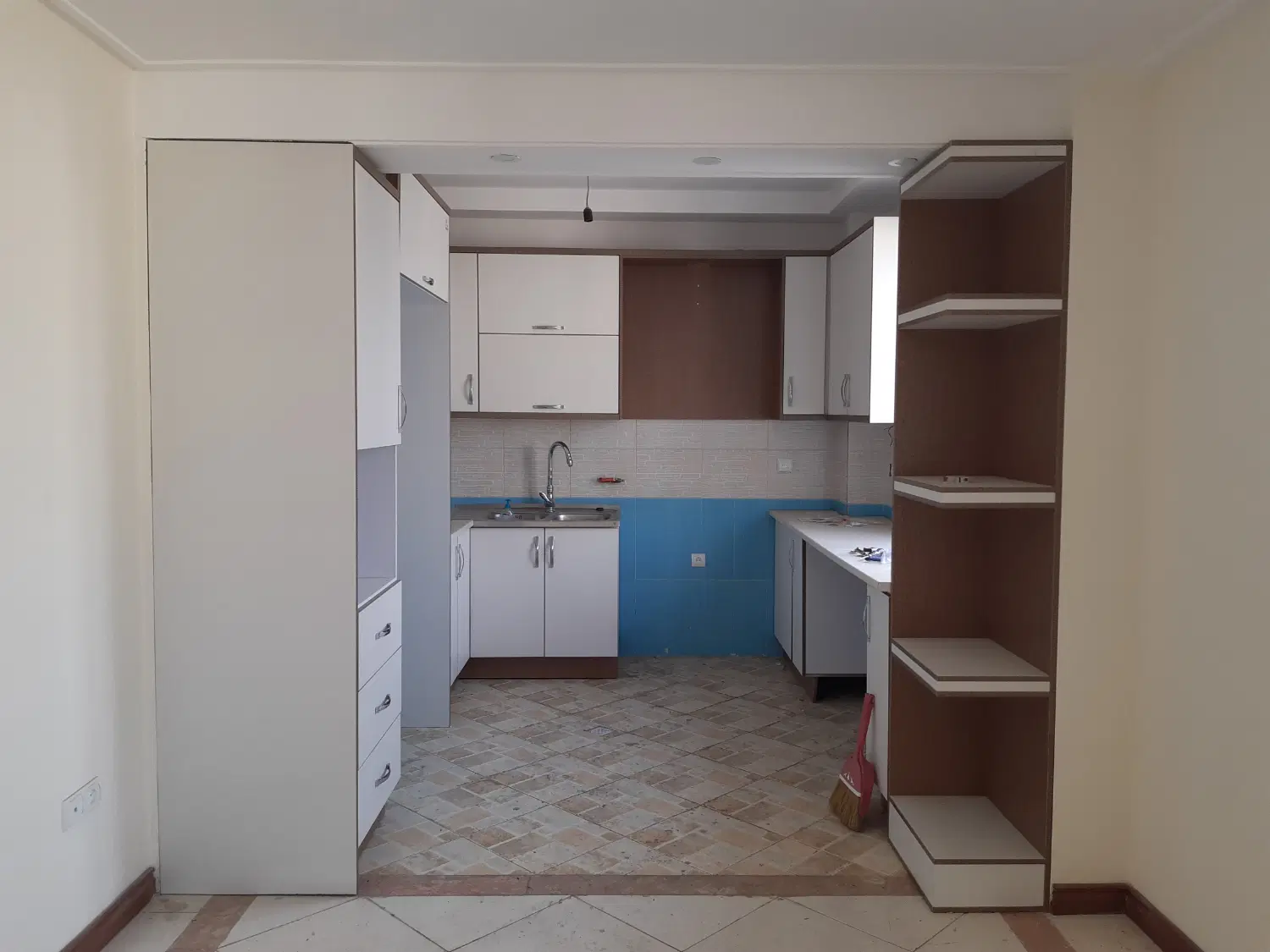 دوخواب، فول امکانات