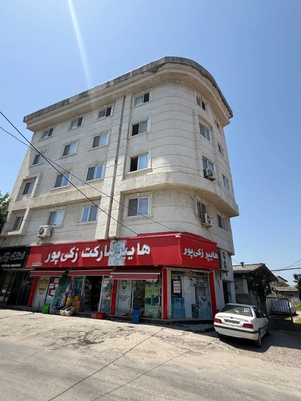 فروش‌ یک واحد اپارتمان نوشهر