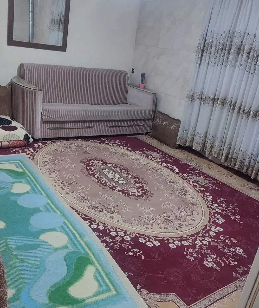 سویت مخصوص مسافران با پارکینگ