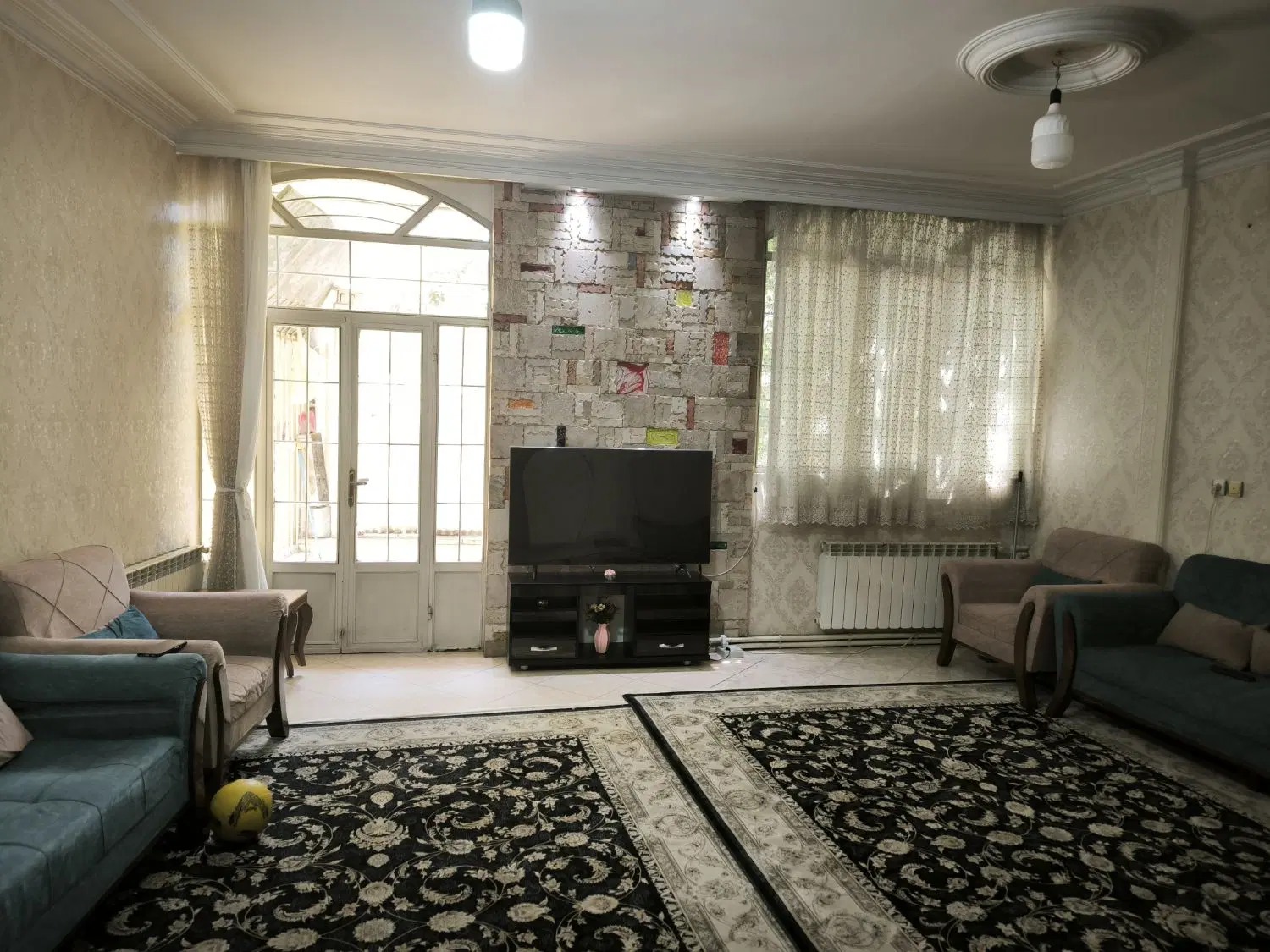آپارتمان ۹۰ متر تک واحدی