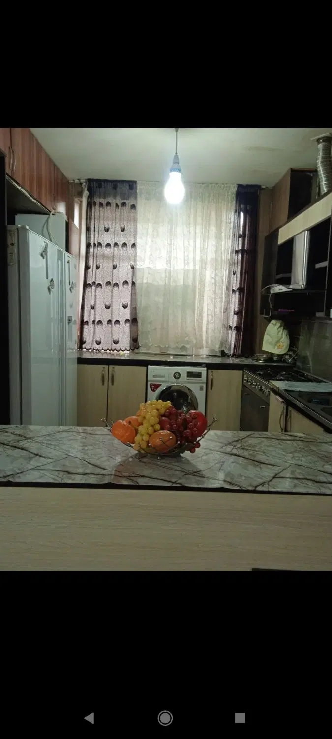 املاک رحمتی چهل متری باهنر 34ویلای سنددار160متر