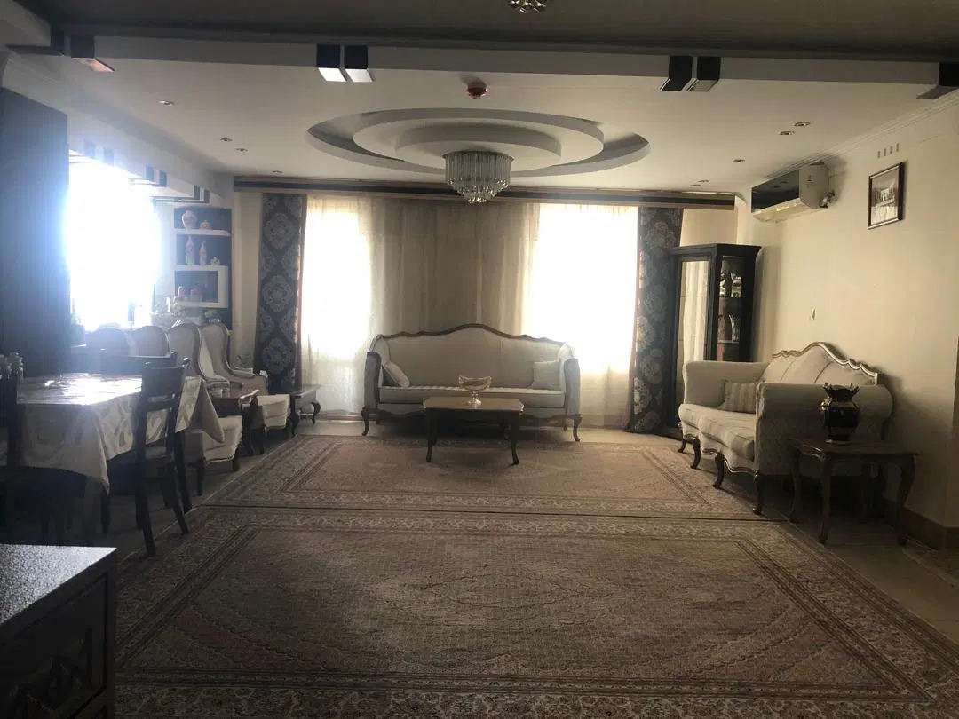 رهن و اجاره واحد سه خواب طبقات میانی فول امکانات