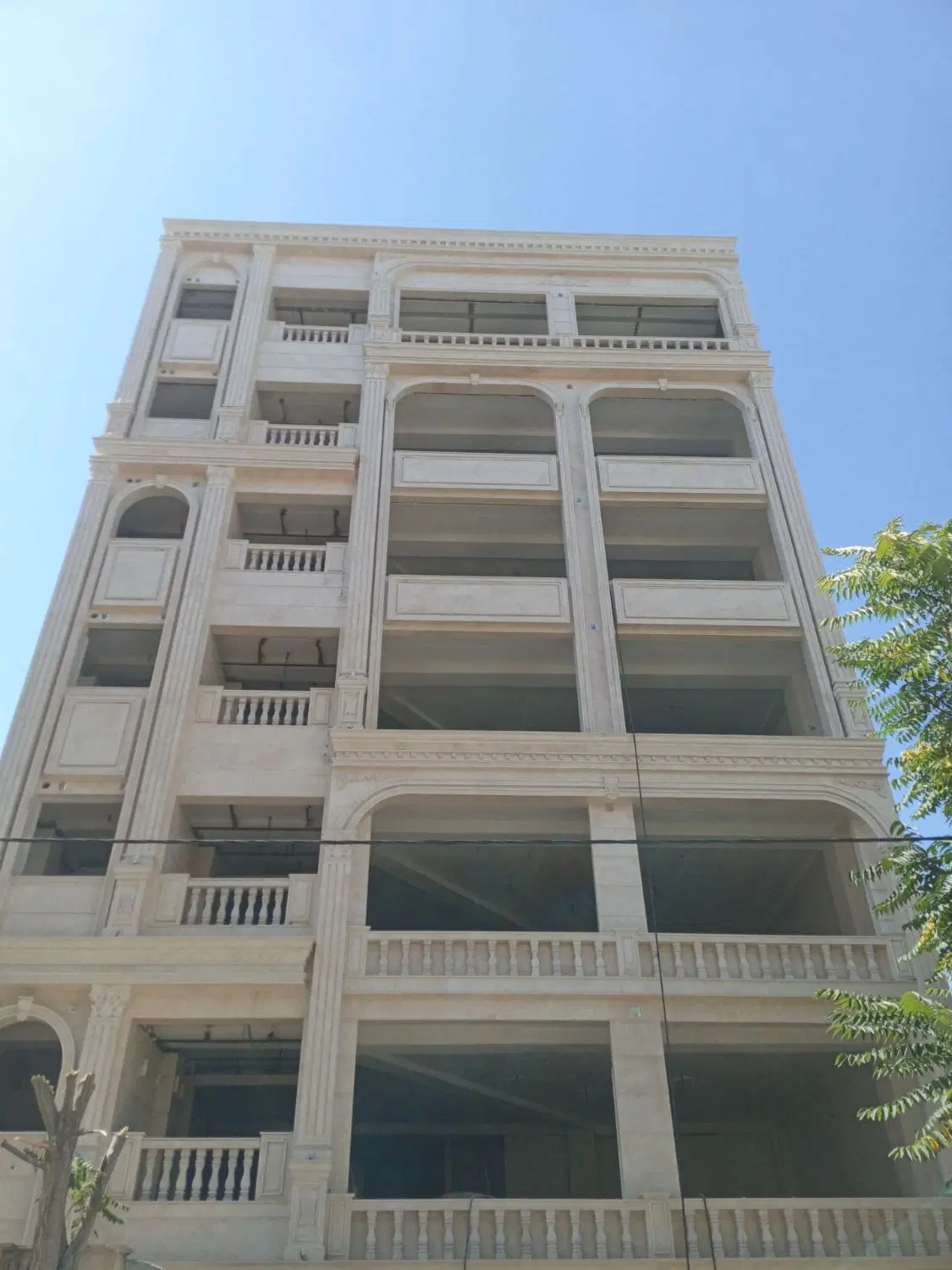 واحد مسکونی کوچه ارمان حافظ