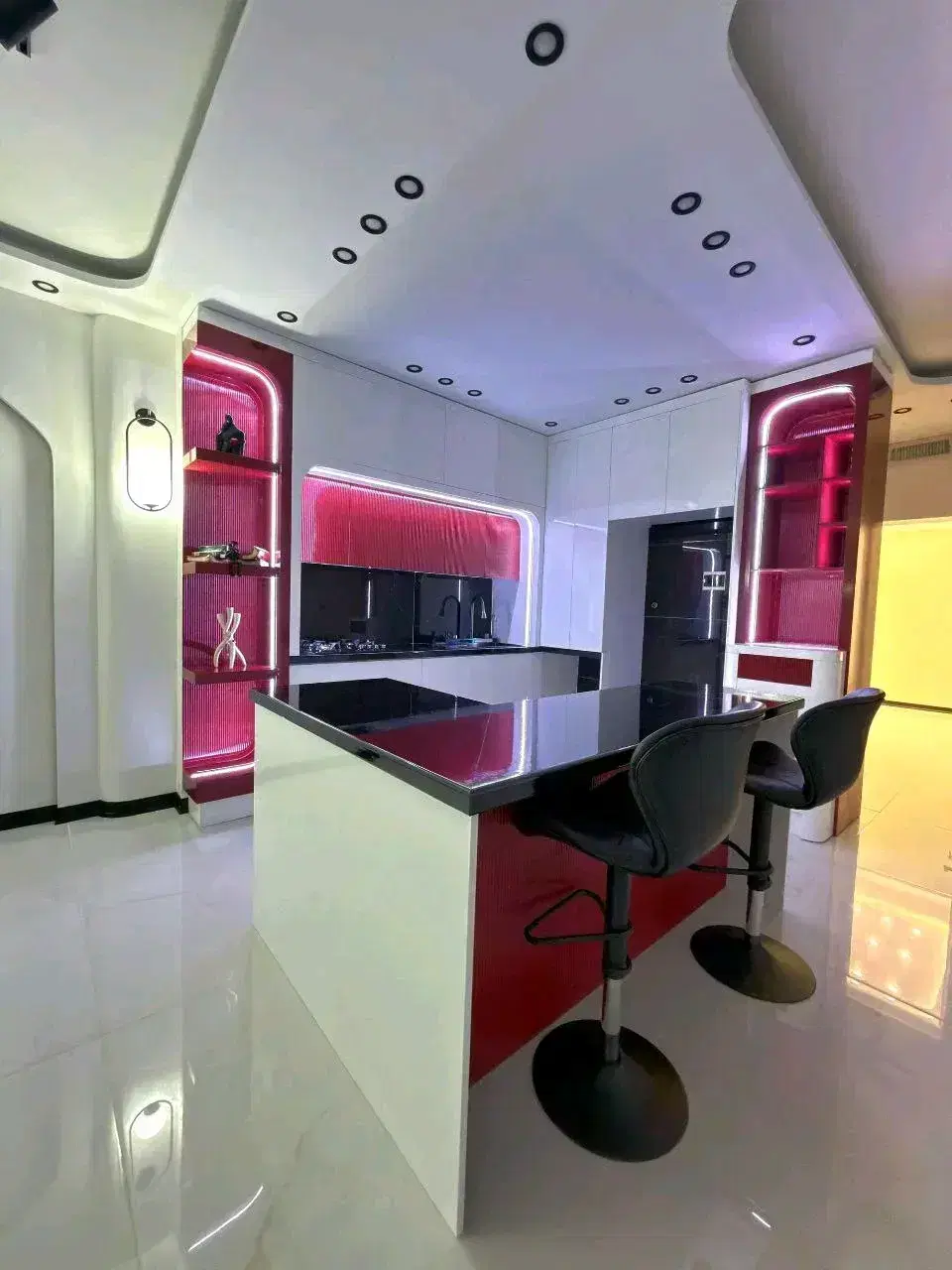 60متر نقشه بی نظیر*روبنما*پارکینگ و آسانسور*سندسبز