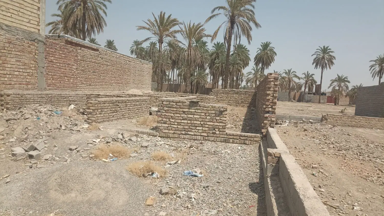 زمین منزل کلنگی