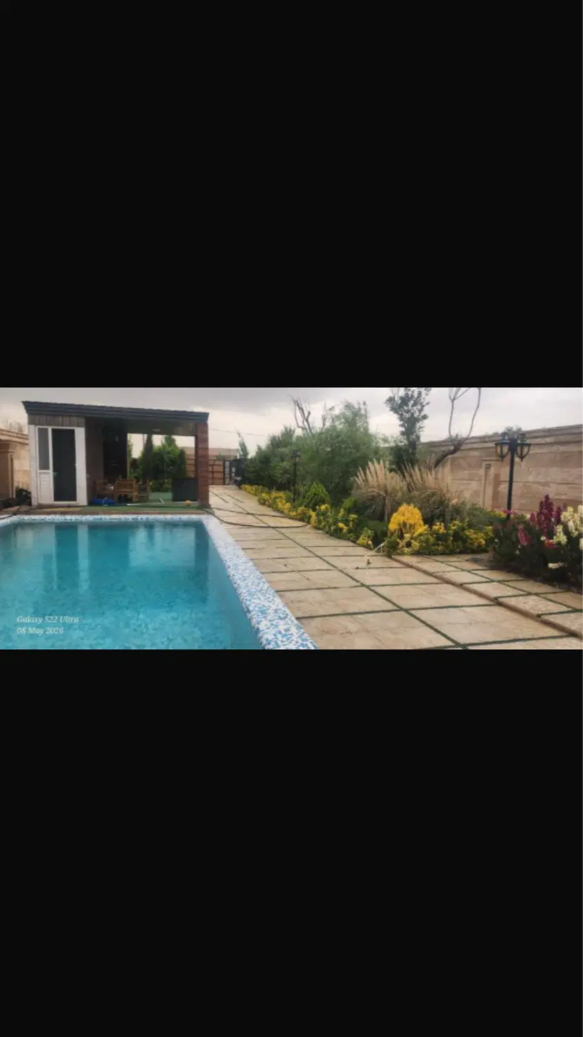 ویلایی مدرن ۱۰۰۰ متری بنا ۱۶۰ متر ۲ خواب سند تکبرگ