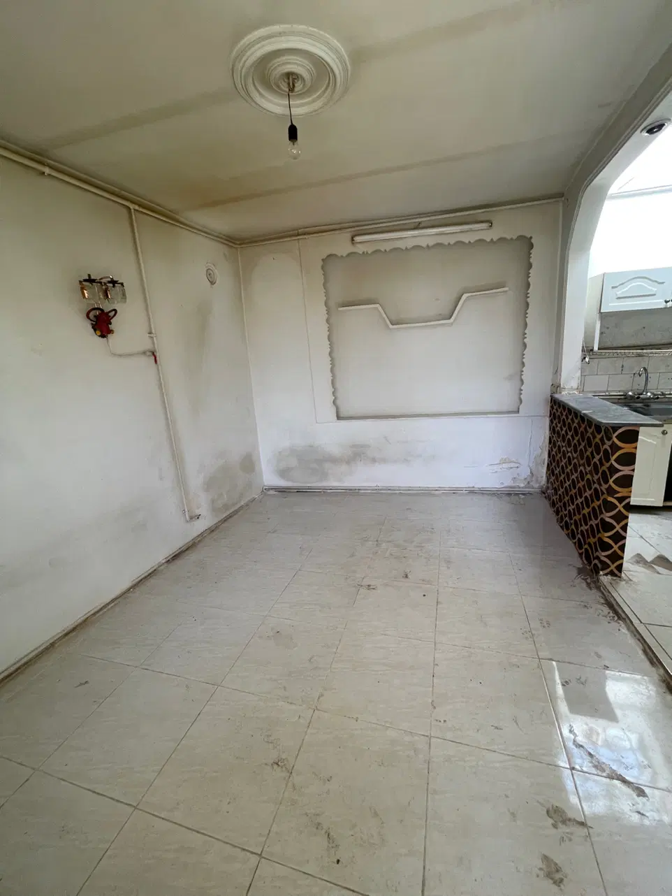 قزوین بیدستان ۵۰ متر ۱ خوابه ویلایی سند دار