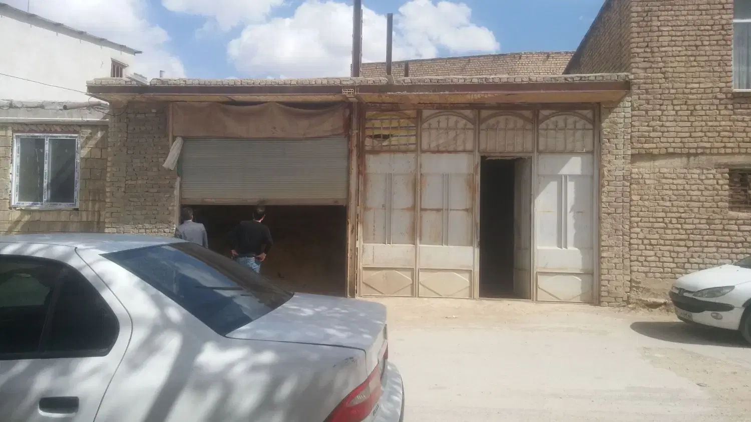 زمین مسکونی