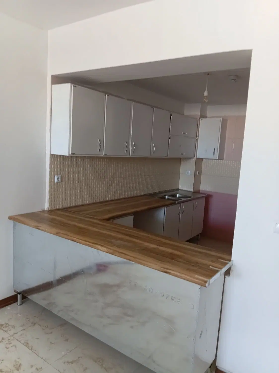 رهن  و اجاره آپارتمان ۹۶متری