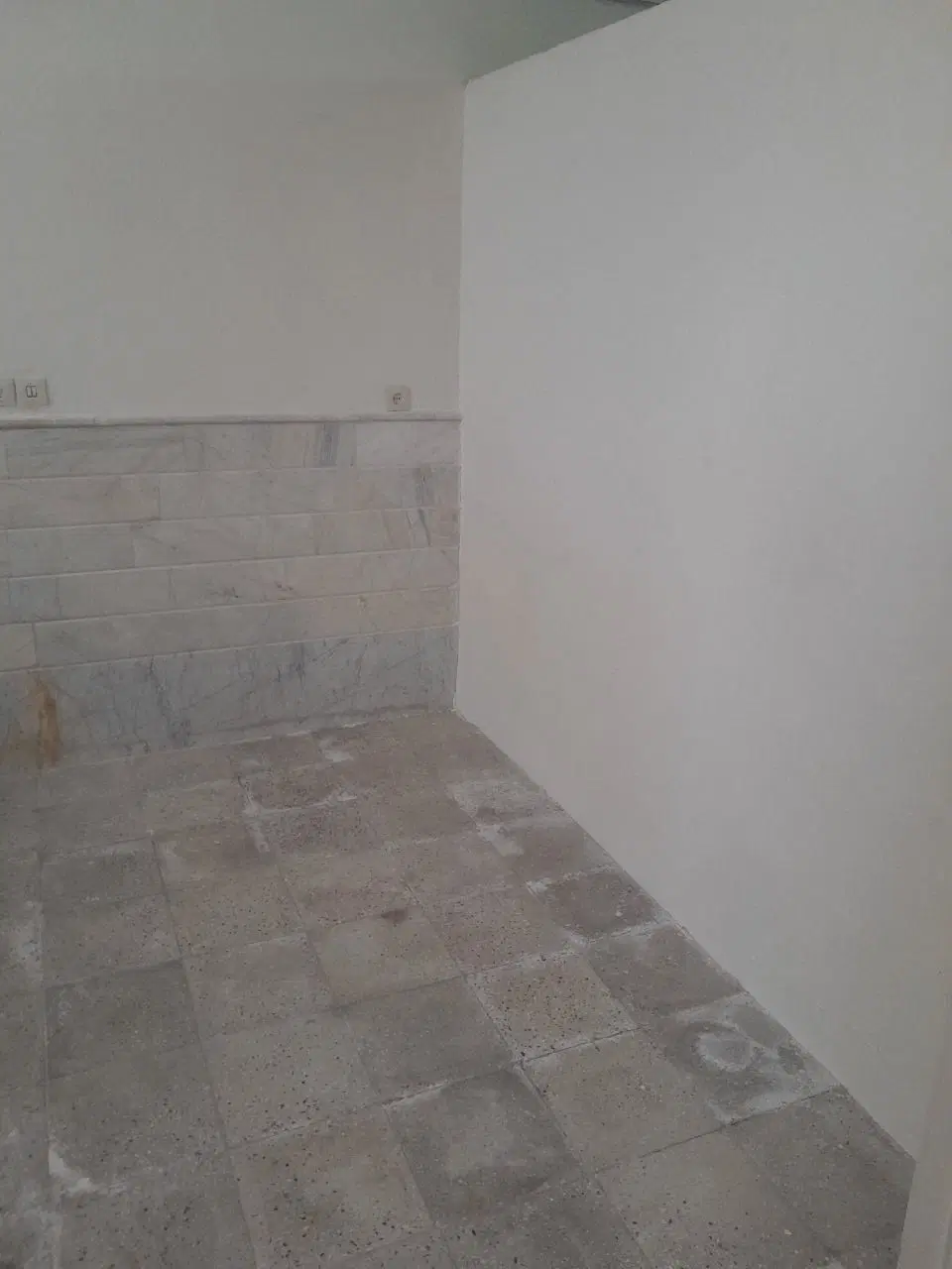 اجاره ۱۰۰متری