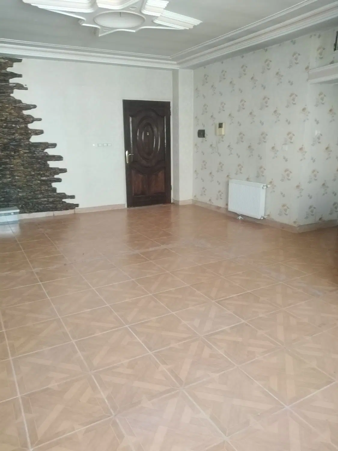 آپارتمان100متری گوهردشت بلوک2