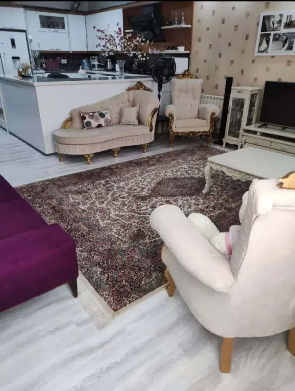 آپارتمان طبقه اول