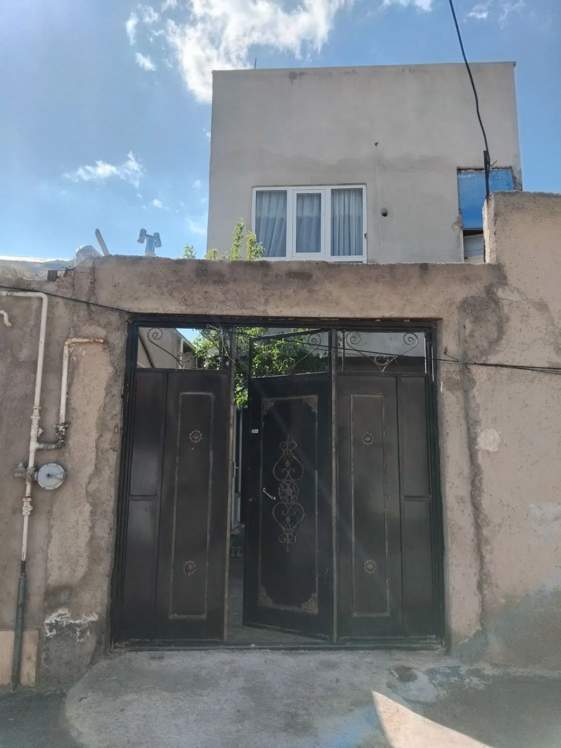 خونه ویلایی دو طبقه ی