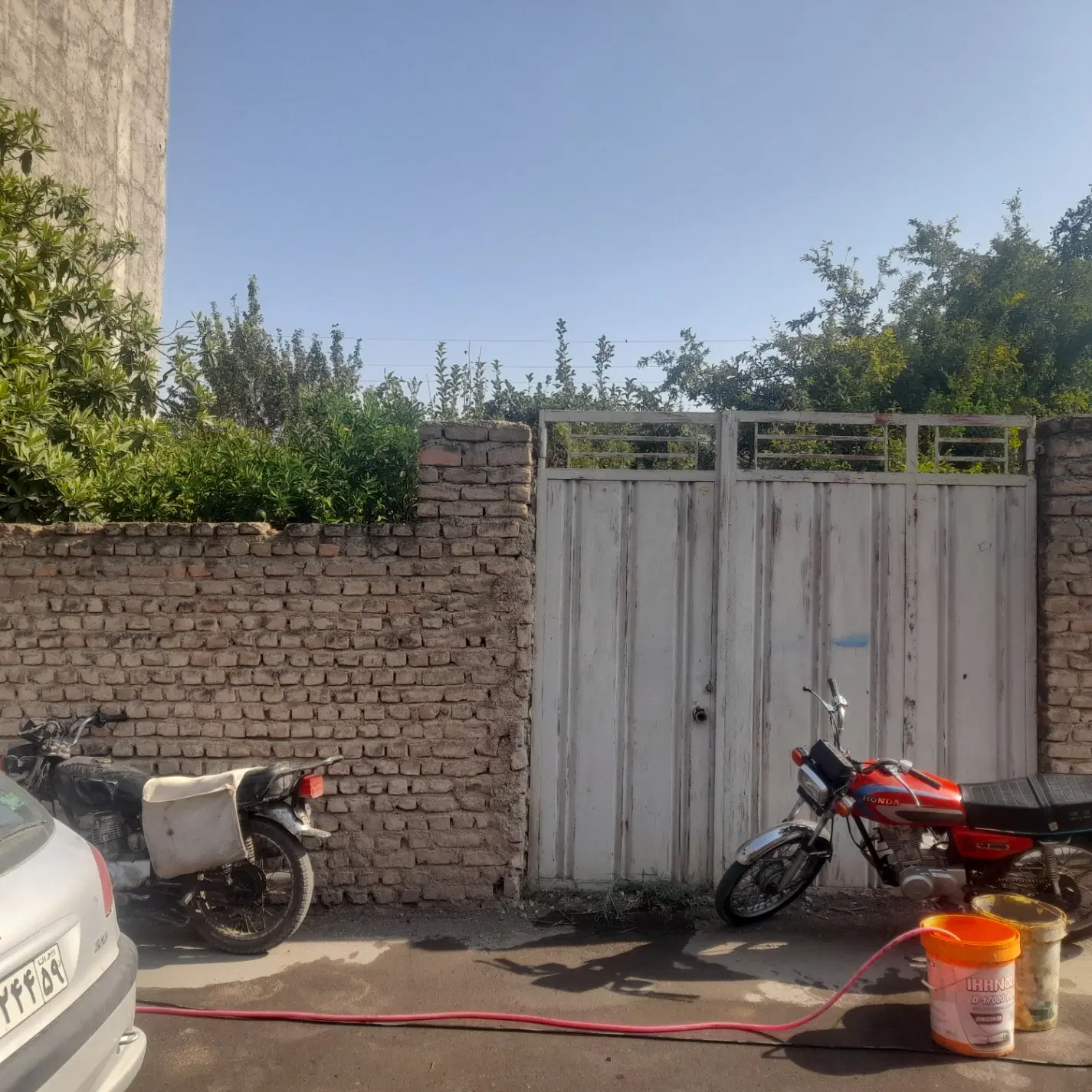 زمین مسکونی
