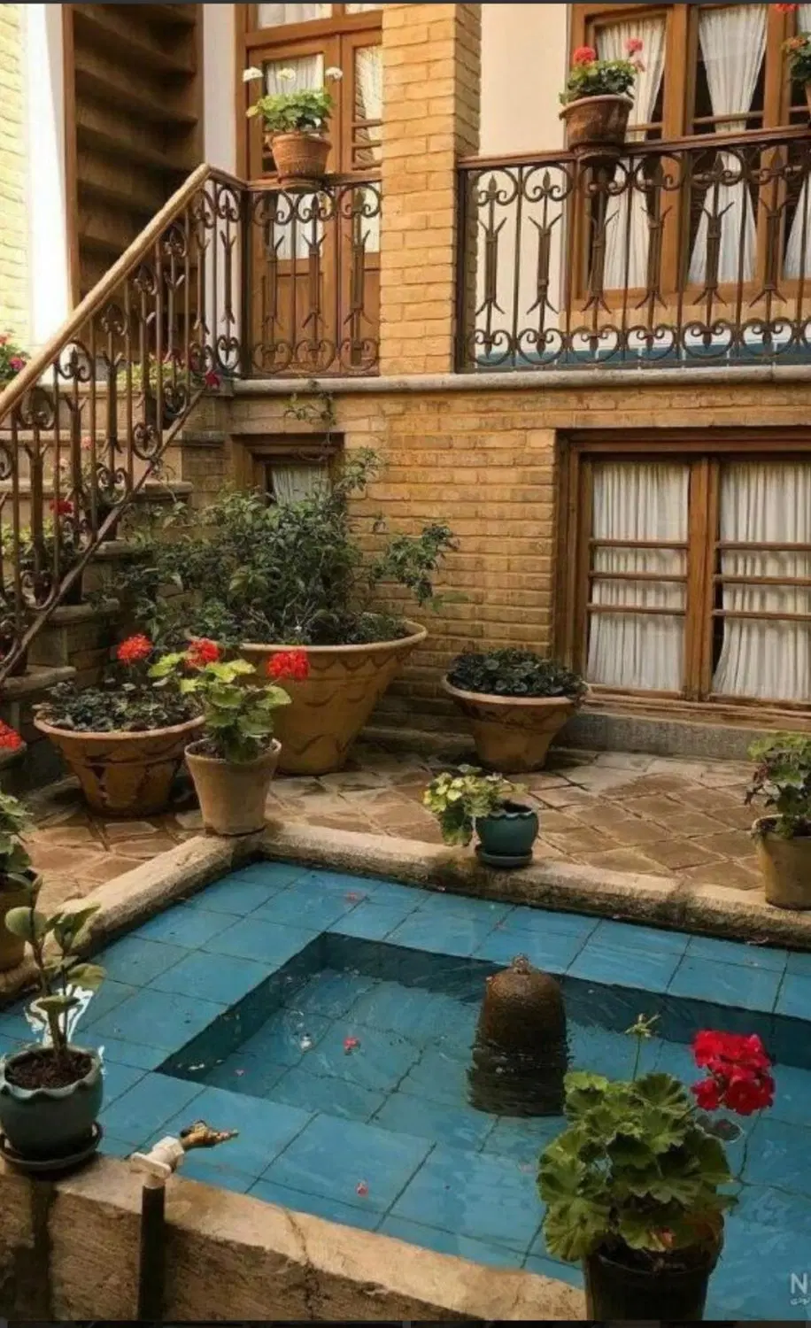 فروش خانه کلنگی ۶۰ متری دونیم طبقه
