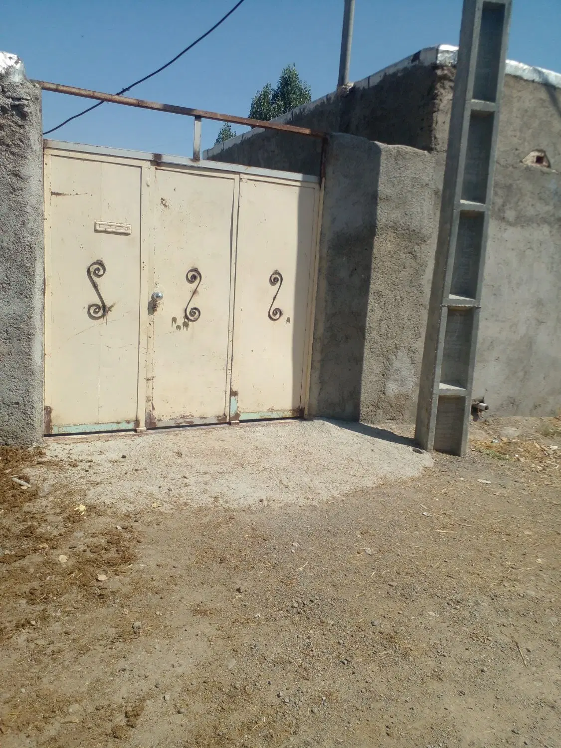 خانه در گلمغان علی آباد گوره اوستی