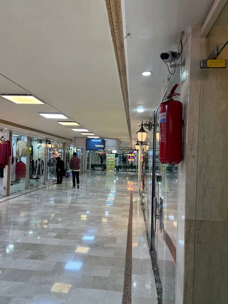 ۱۳ متر مغازه فروشی تهرانسر پاساژ گلستان