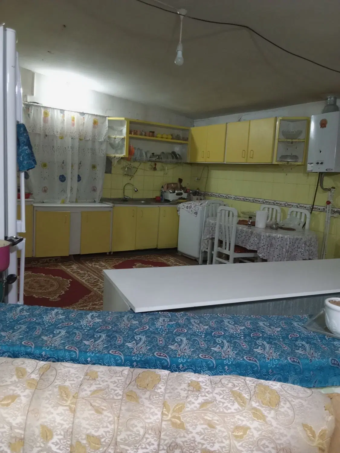 دو باب منزل مسکونی یکی قابل استفاده کف سرامیک و..