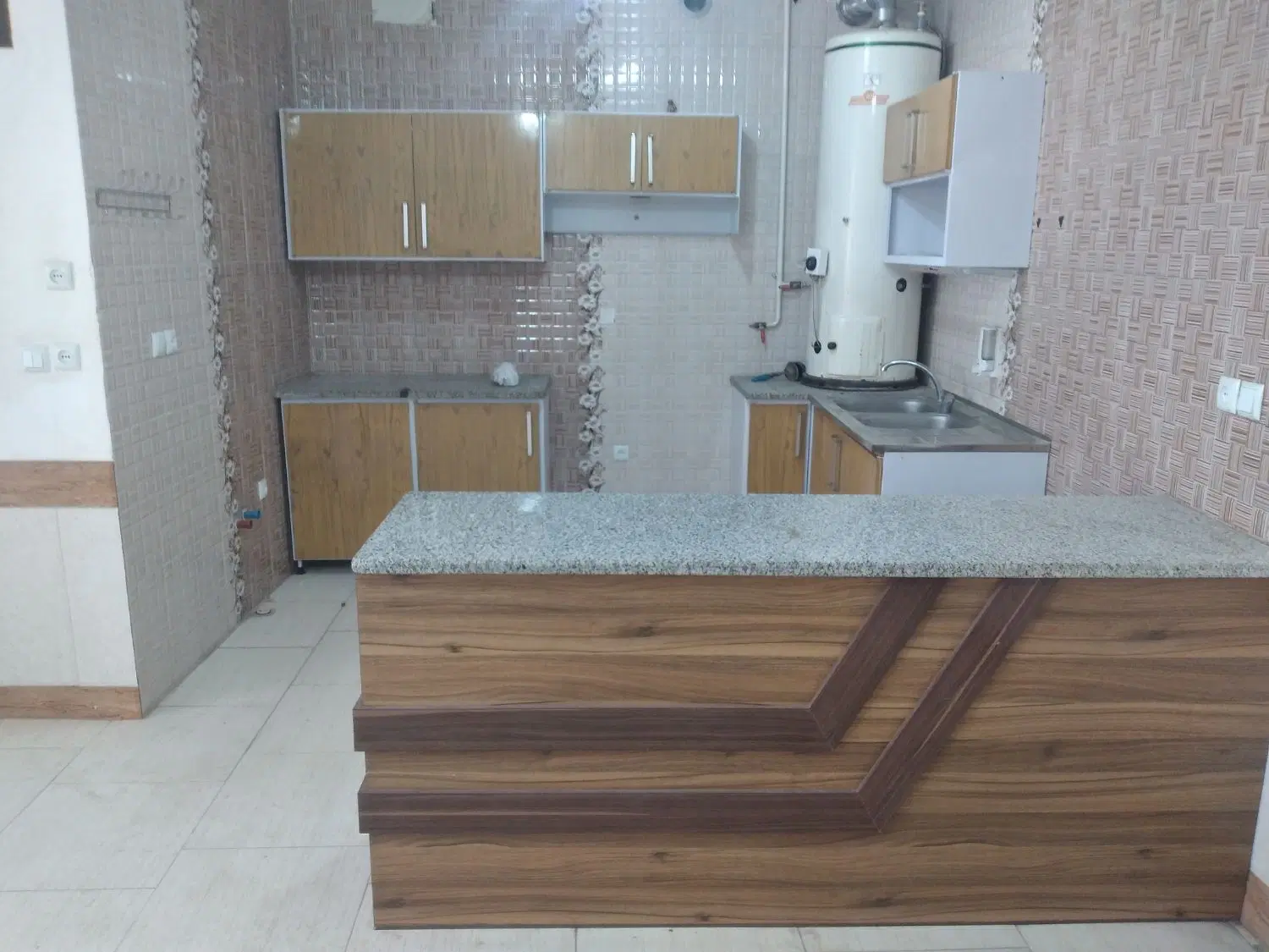 اجاره یک باب منزل مسکونی